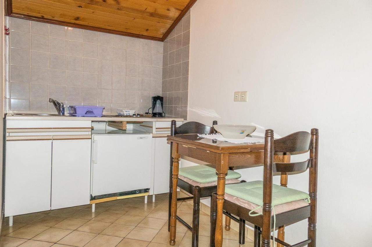 Apartments Pahljina Palit エクステリア 写真