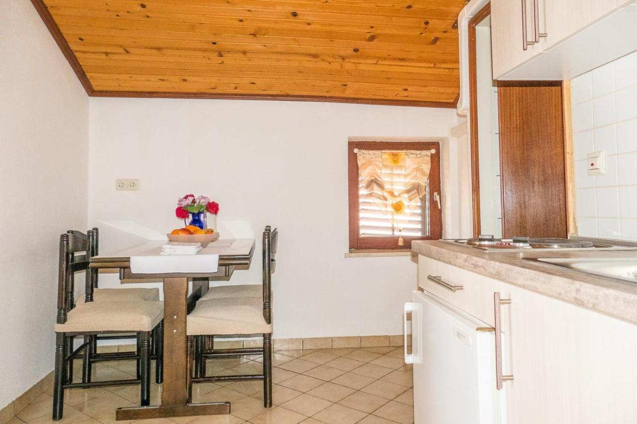 Apartments Pahljina Palit エクステリア 写真
