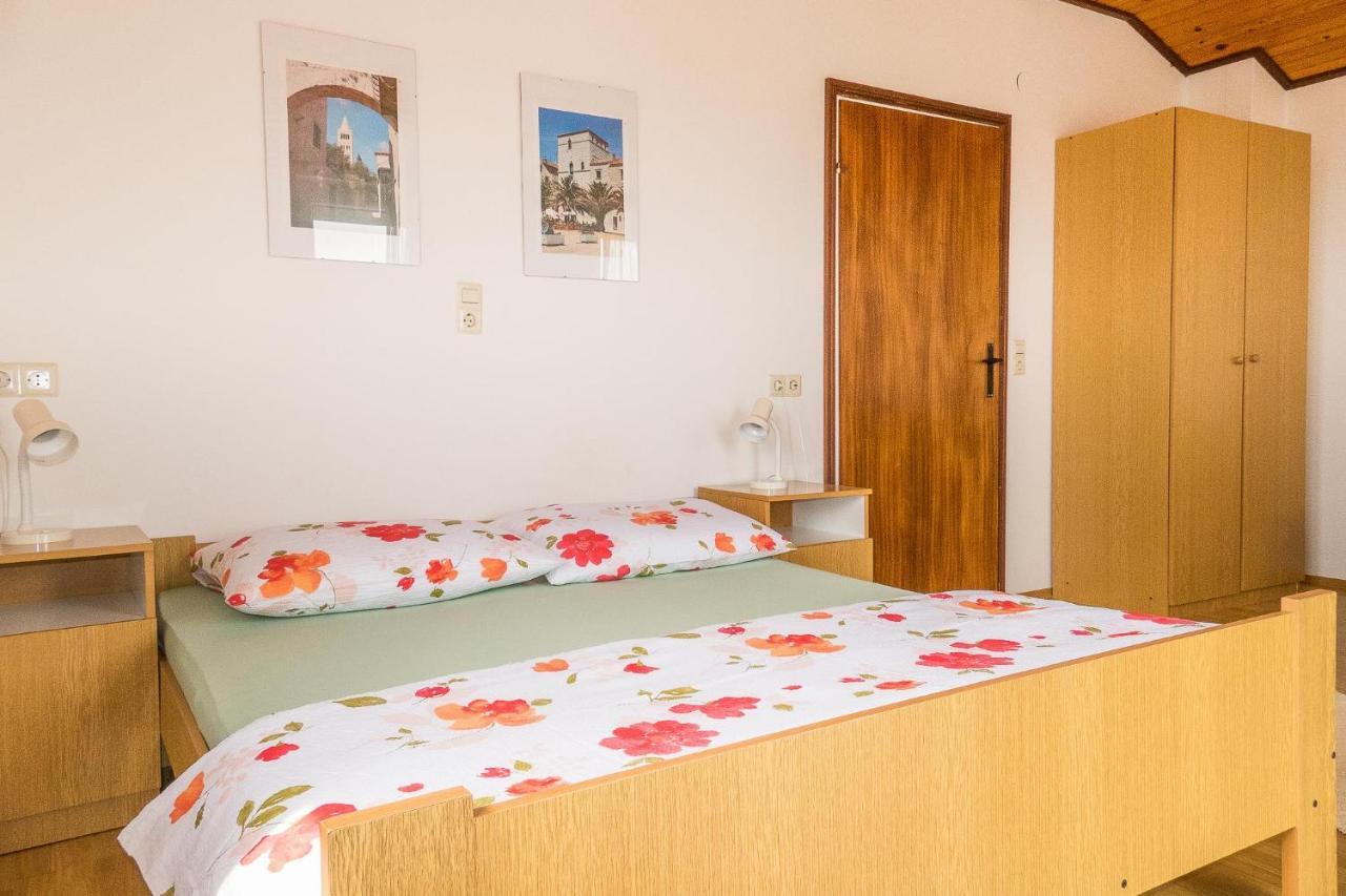 Apartments Pahljina Palit エクステリア 写真